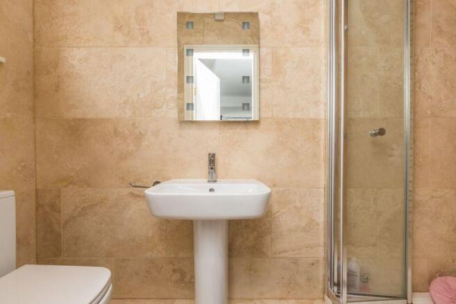 En Suite Showe...