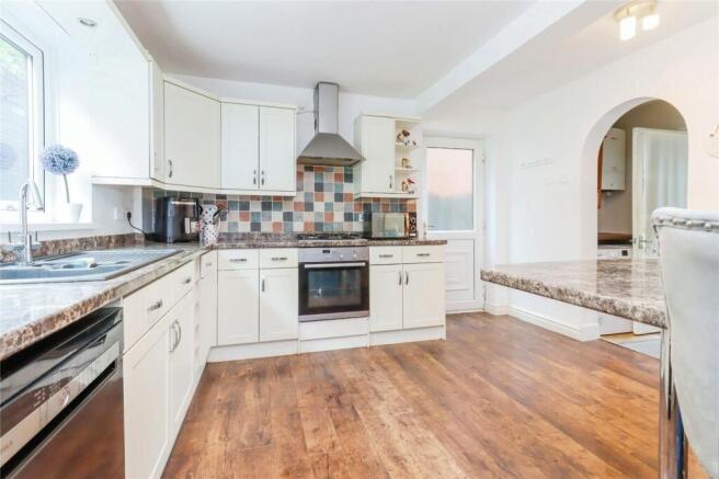Kitchen/ Breakfast