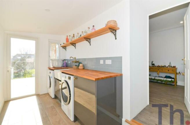 Utility Room.JPG