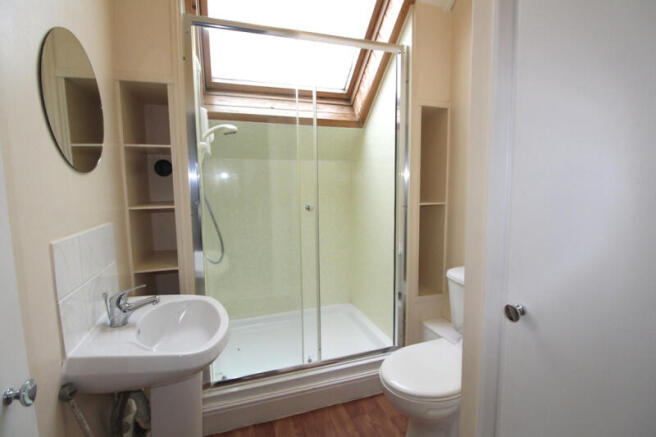 182_new bath.JPG