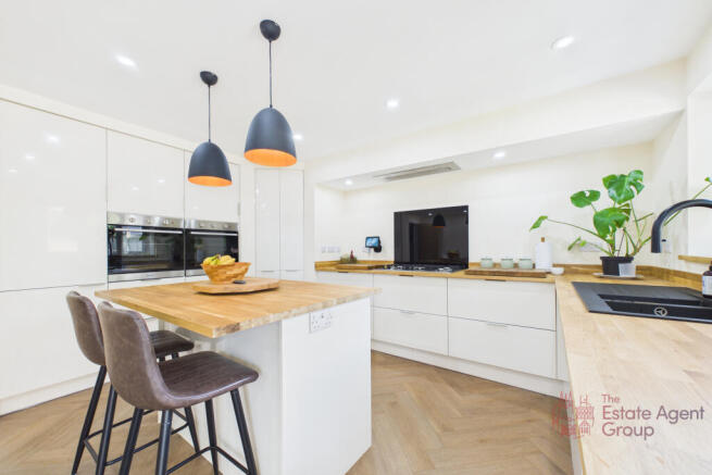 Kitchen / Diner