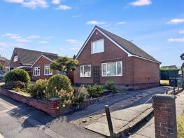 8, Pine Close, Ripley DE5 3NY