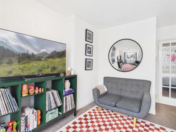 CAM01968G0-PR0250-STILL002 edit.jpg