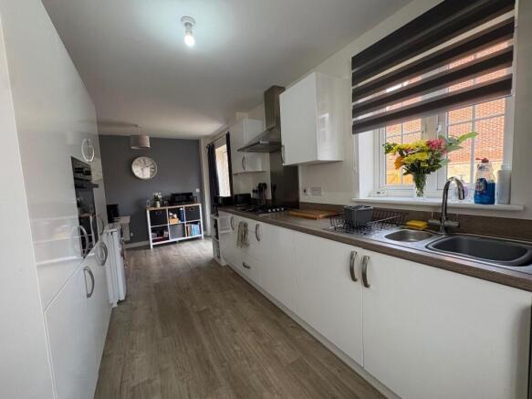 Kitchen/Dining Room