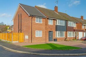 13, Greenford Gardens, Worcester WR2 6HQ