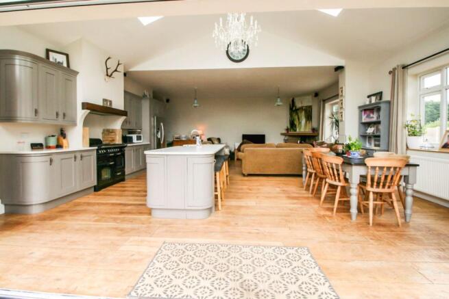 Kitchen/Family Room