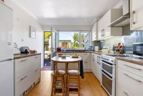 Singleton Close, Aldwick, Bognor Regis, West Sussex, PO21