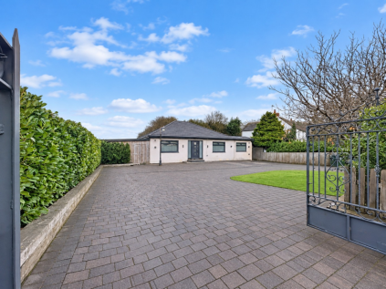 Moss Lane, Churchtown, Southport, Lancashire, PR9 8AE