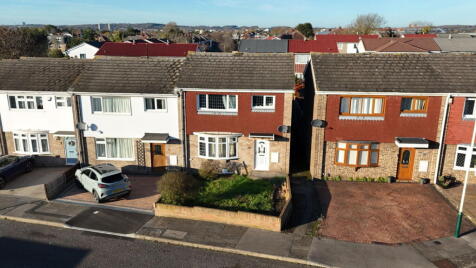 Owlets Hall Close, Hornchurch, RM11 3TS