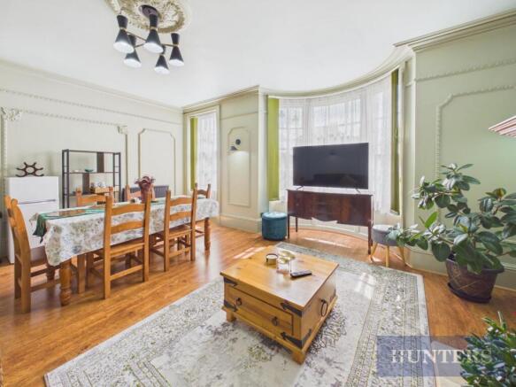 4 bed Terraced for sale Image 7