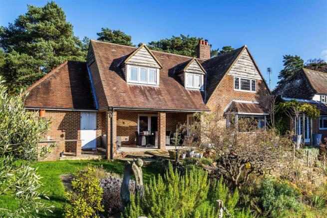 house. estate agency Hindhead