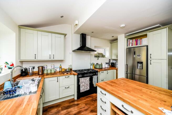 Kitchen/breakfast ro