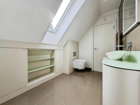 a39a2a6b--44CD-AE18-31BBBCCBC6E5-20641-00000E5F572