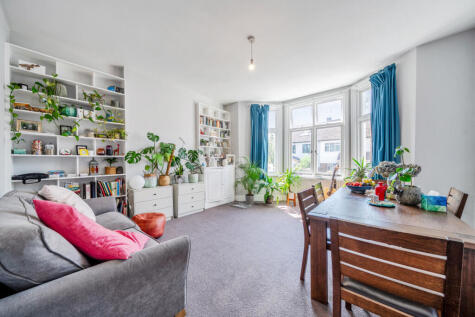 Deerhurst Road, Streatham Common, London, SW16