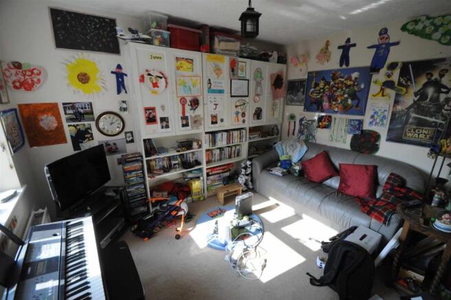 Photo 12