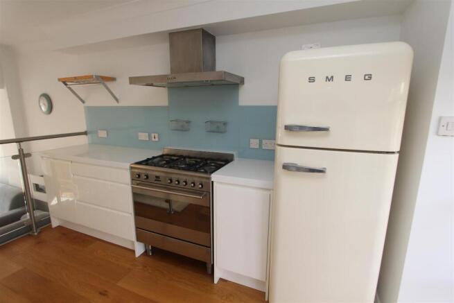 Kitchen1.JPG