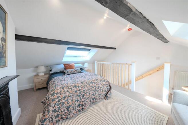 2 bed Semi-Detached for sale Image 4