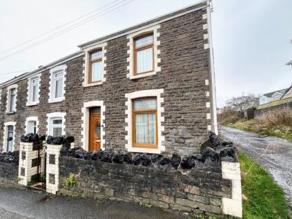 School Road, Neath, SA11