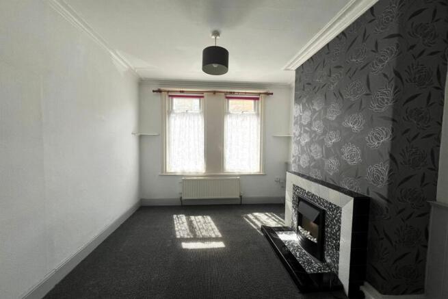 2 bed Town House for sale Image 9