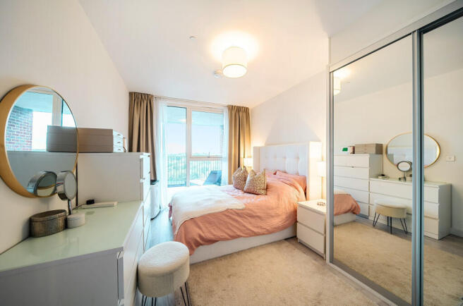 1359311-10-68d6ab...