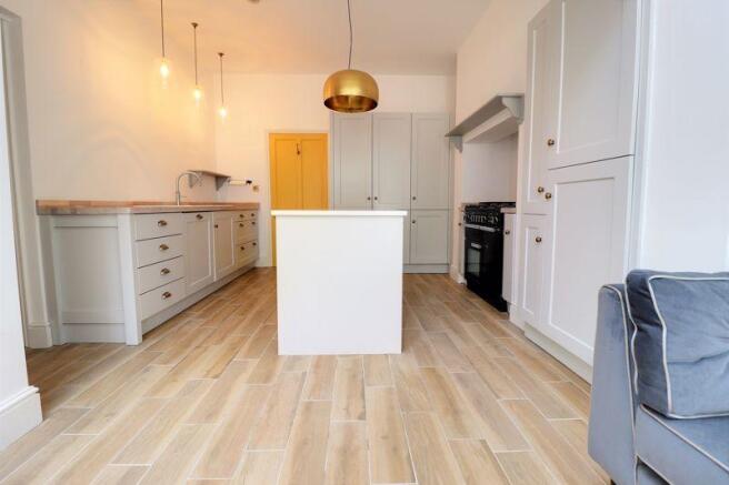 Open Plan Brea...