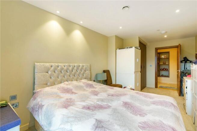 3 bed Penthouse for sale Image 10
