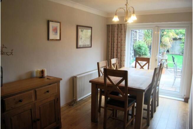 Lounge/Dining Room