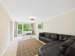 Flat 19, 5 Eccleshill, Durham Road, Shortlands, Bromley BR2 0XT