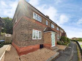8, Malling Hill, Lewes BN7 2RL