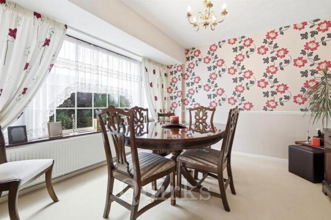 Graham Close, Billericay photo 4