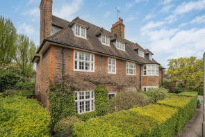 4, Corringway, Golders Green, London NW11 7ED