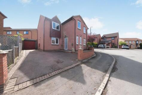 Courtney Way, BELPER