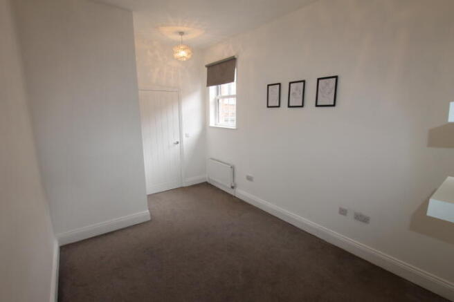 1 bed Apartment to rent Image 7