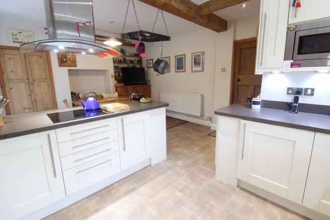 Kitchen/Breakf...