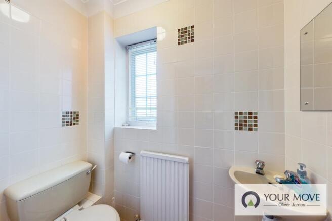 Cloakroom / Wc