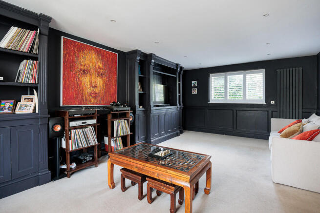 yew_tree_house_6