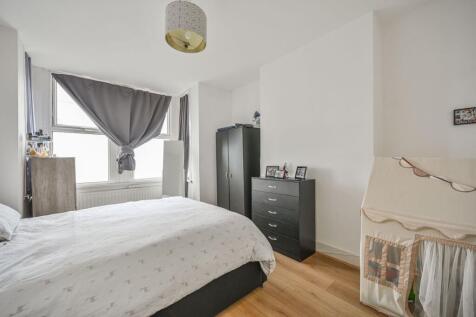 Westbury Avenue, London, N22, Wood Green, London, N22