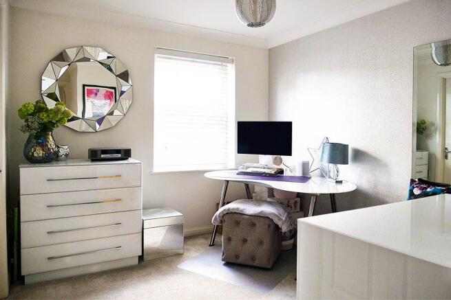 Bedroom 2 (Double)