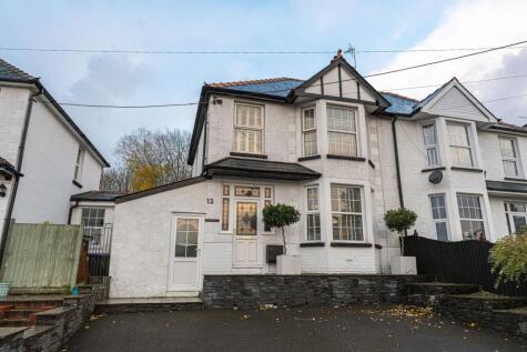Maesderwen Crescent, Pontymoile, NP4