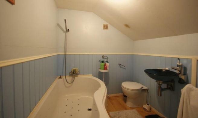 Photo 5