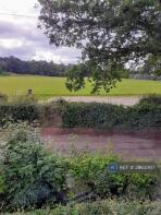 1, Creedy Gardens, Southampton SO18 3LW