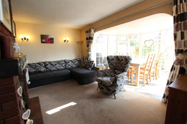 Open Plan Sitting Ro
