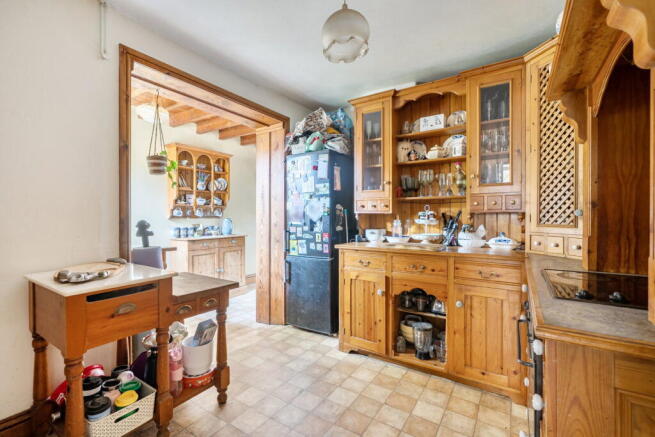 2 bed Semi-Detached for sale Image 9