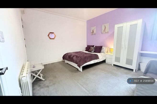 Bedroom 1 - Double Room For Single Occupancy Only