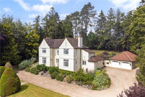 Bath Road, Marlborough, Wiltshire, SN8