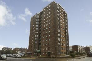 Flat 16, Kingmere, South Terrace, Littlehampton BN17 5LD