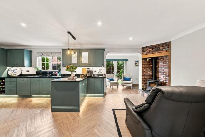 Kitchen/Breakfast Room