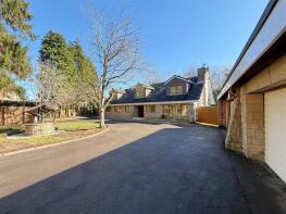 Tarvit, The Glebe, Bothwell, Glasgow G71 8AE