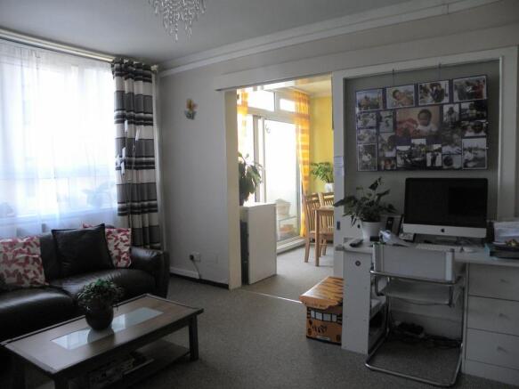 Living Area Aspect 2