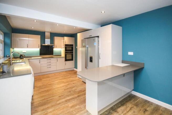 Kitchen/Breakfast